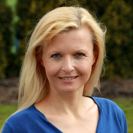 Hana Dostálová Hana Dostálová