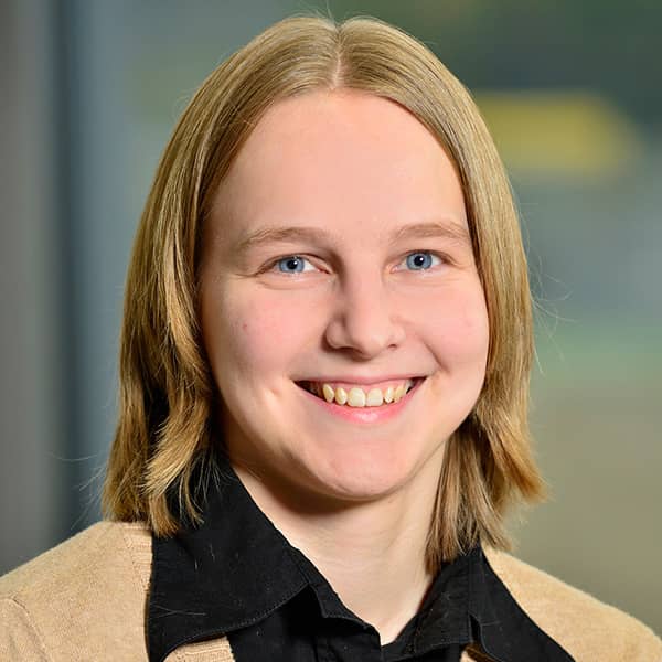 Product manager fluid couplings Verena Ostermann by KTR Systems GmbH